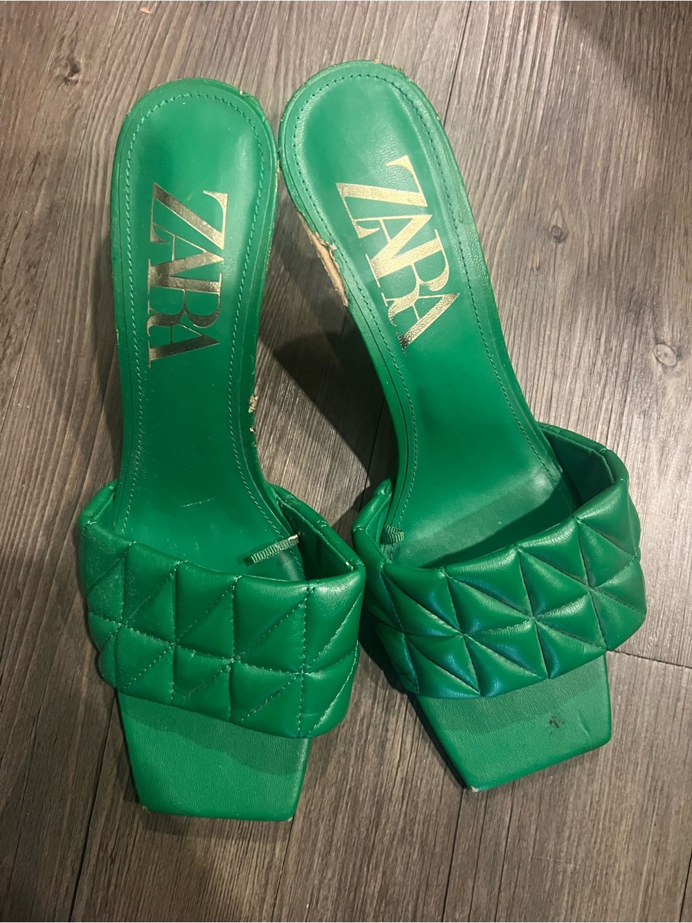 ZARA Quilted Green Square-Toe Slide Mules